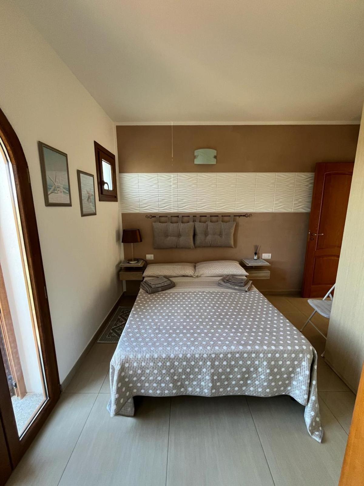 Terra De Oro Appartement Àrbatax Buitenkant foto